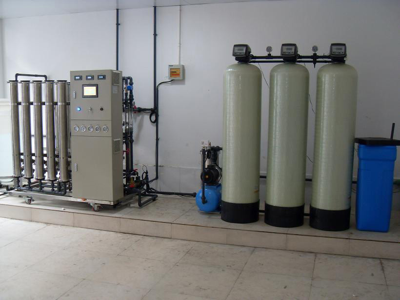 水性涂料用純水設(shè)備、去離子水設(shè)備、涂料配制用純凈水設(shè)備、去離子水設(shè)備、高純水設(shè)備